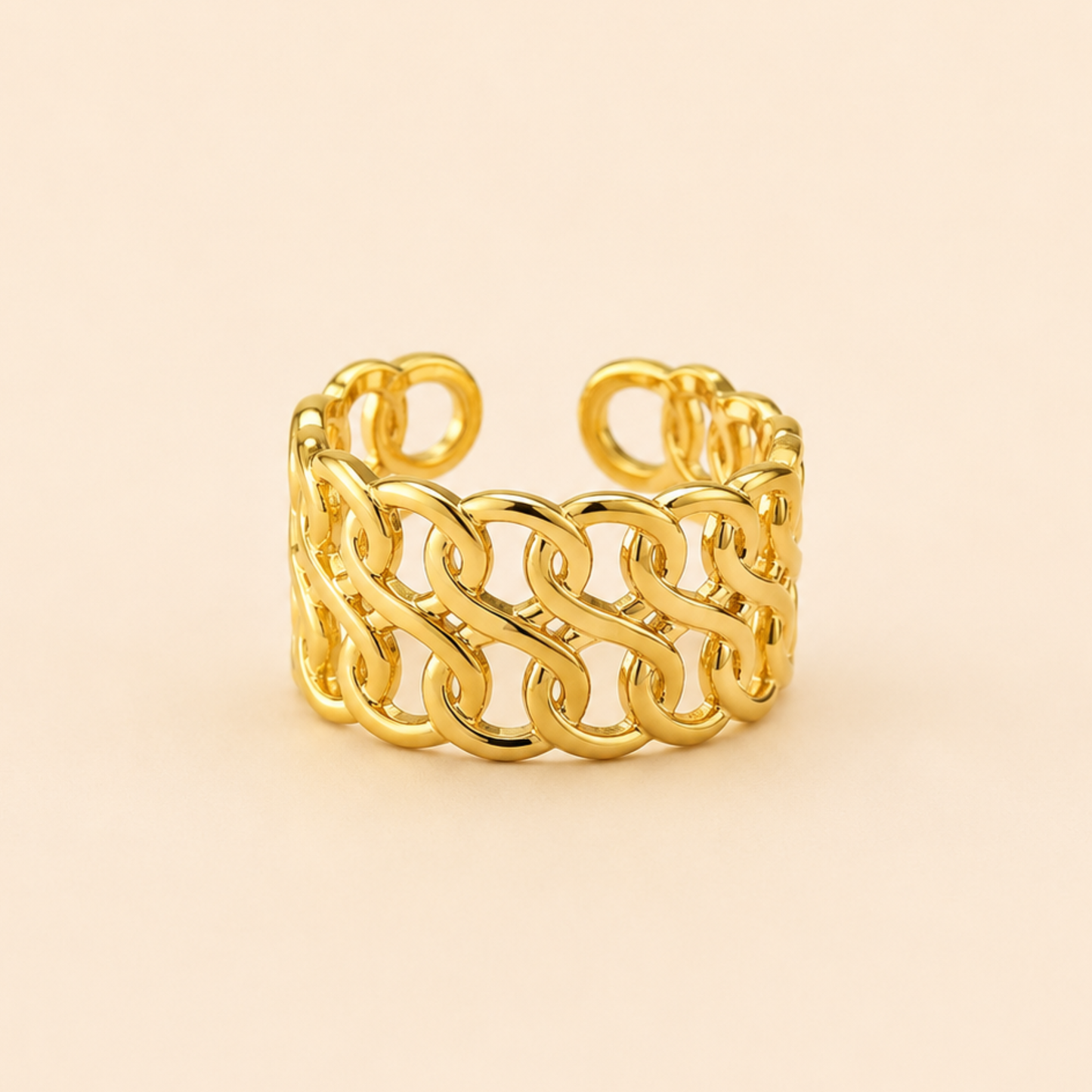 18K Gold Plated Luxe Interlock Chain Ring