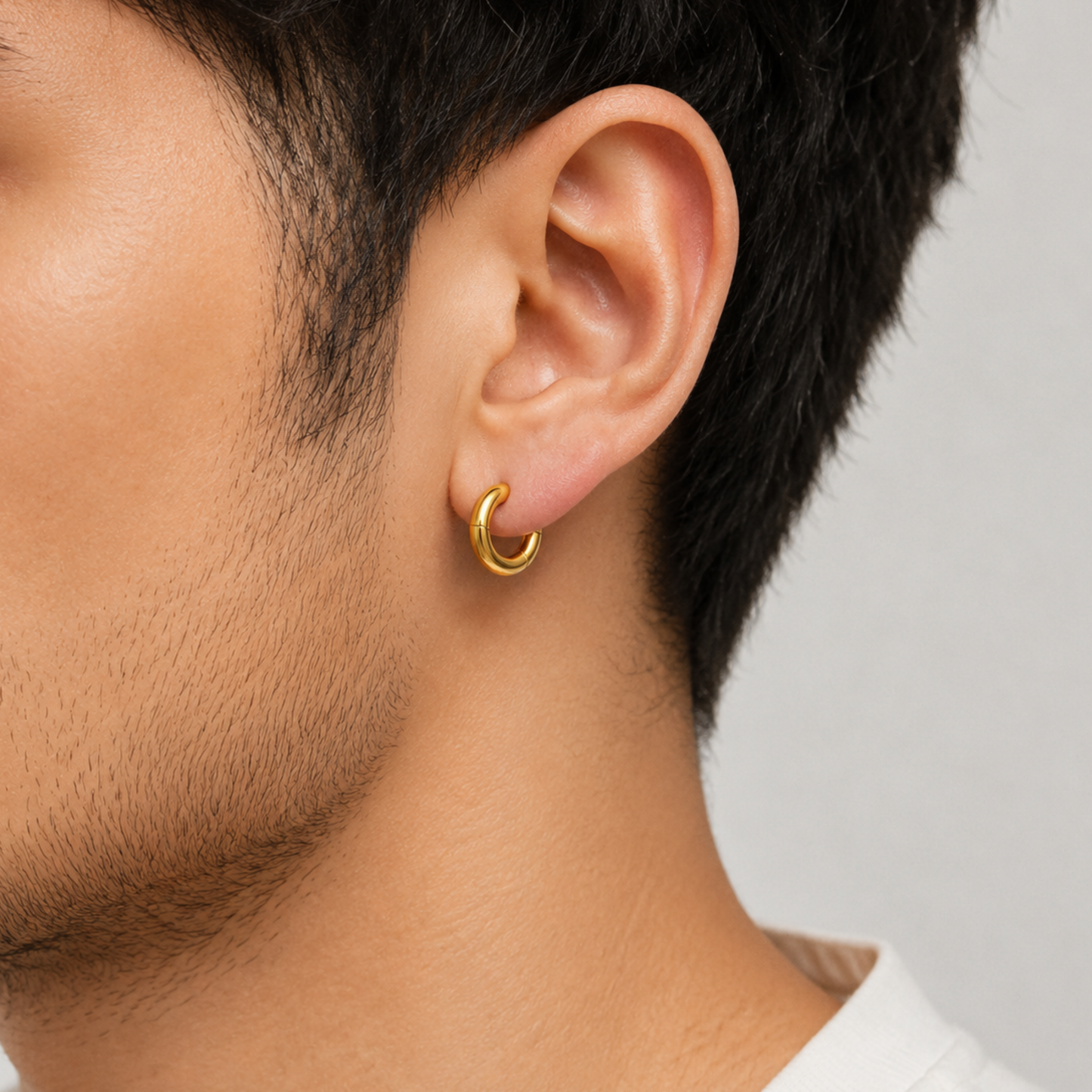 Men-Gold Circular Hoop One Side Earring