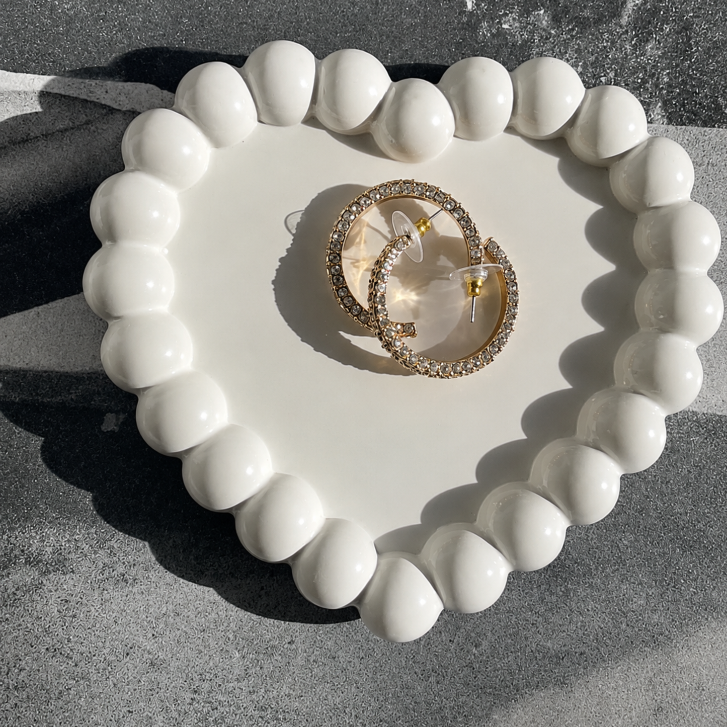 Minimalist White Heart Jewelry Organizer Tray
