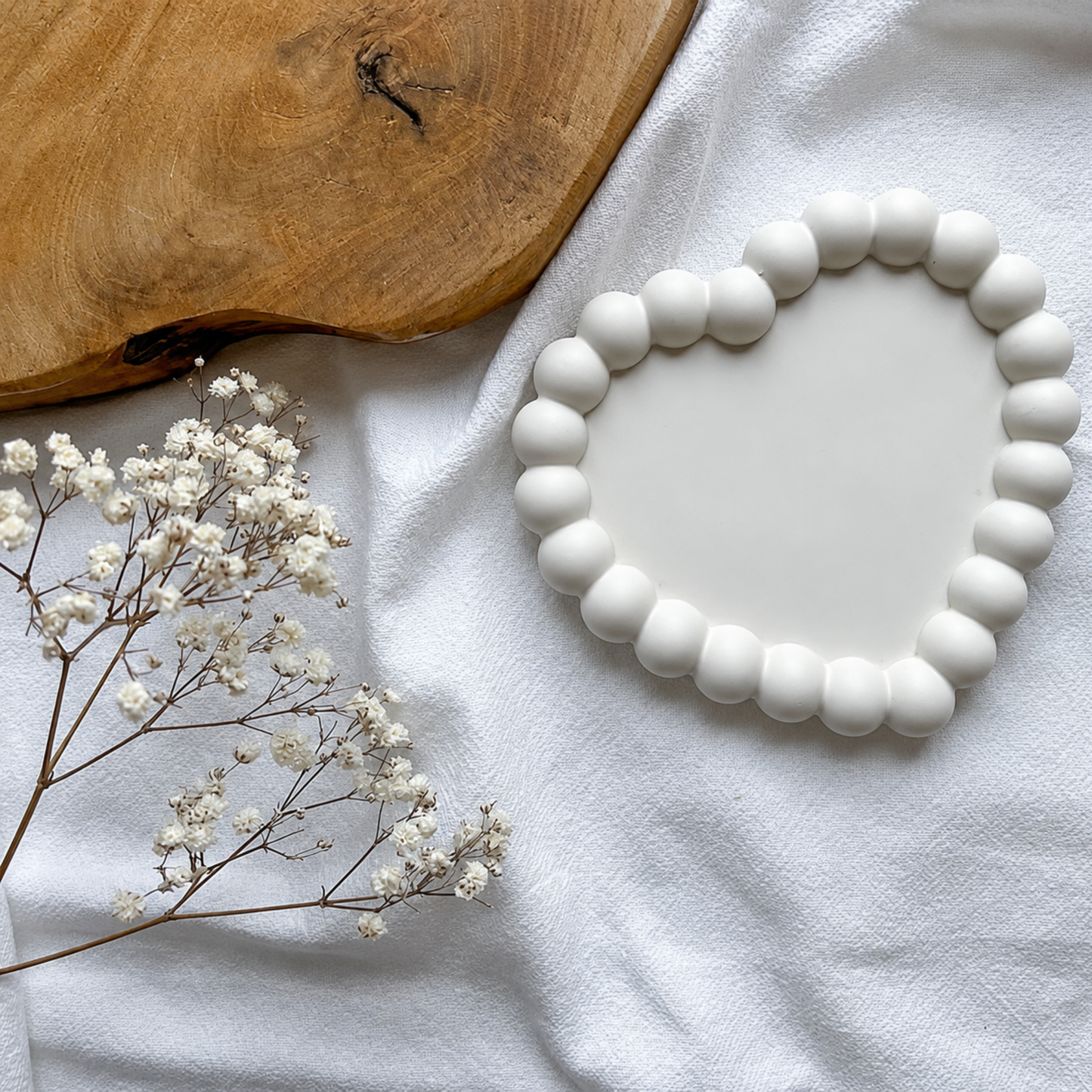 Minimalist White Heart Jewelry Organizer Tray