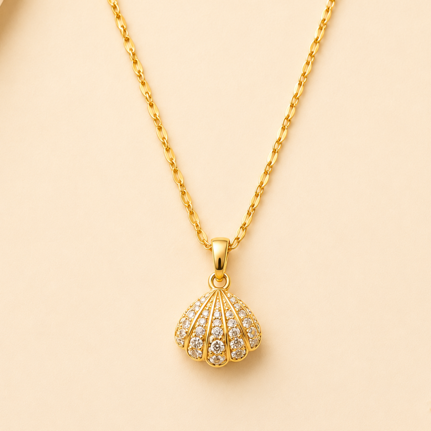 18K Gold Plated Seashell Gold Necklace with Diamond