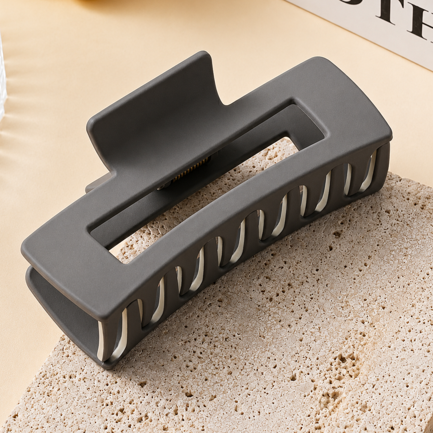 Everyday Luxe Hair Clip