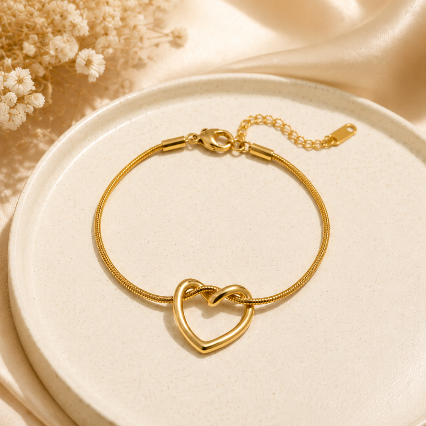 Golden Promise Heart Bracelet