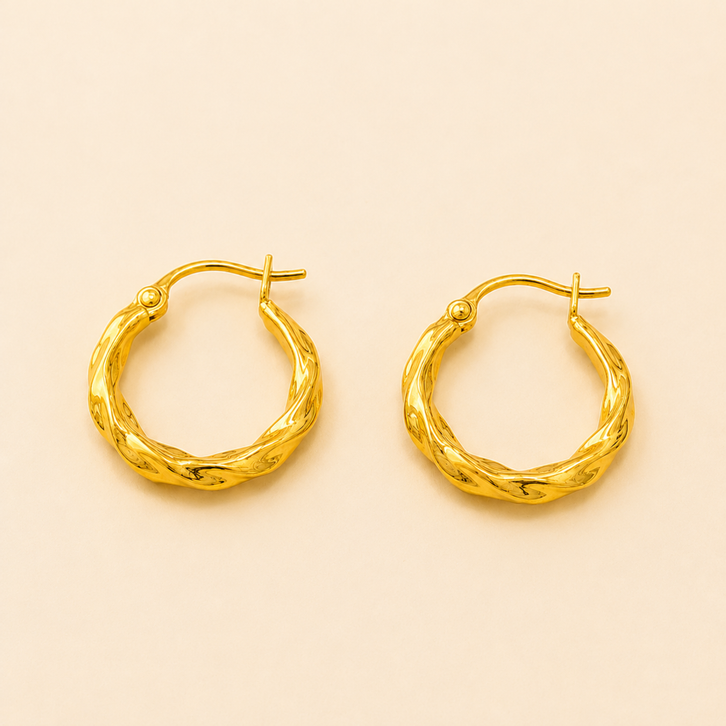 18k Gold Plated Luxe Hoop Anti Tarnish Earring