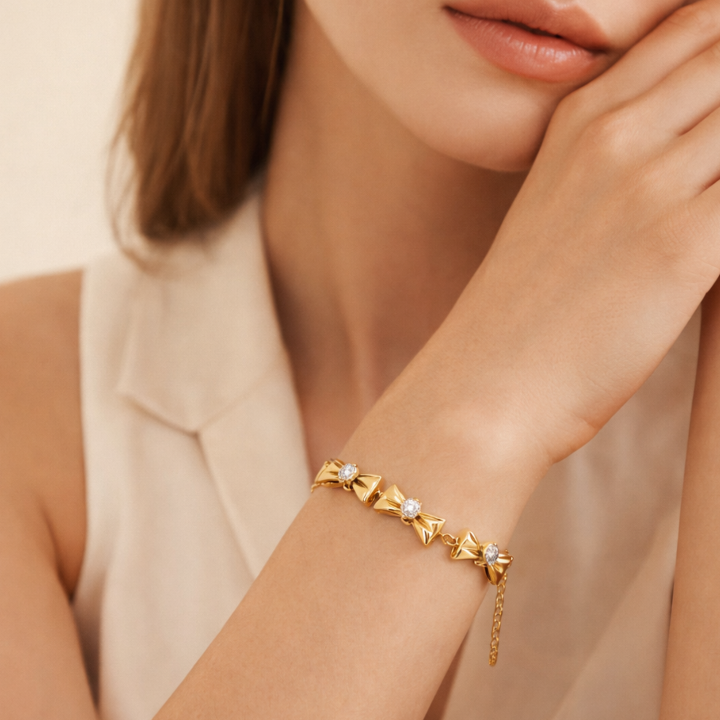 18K Gold Bow Crystal Adjustable Bracelet