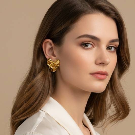 18K Gold Plated Wavy Heart Stud Earring