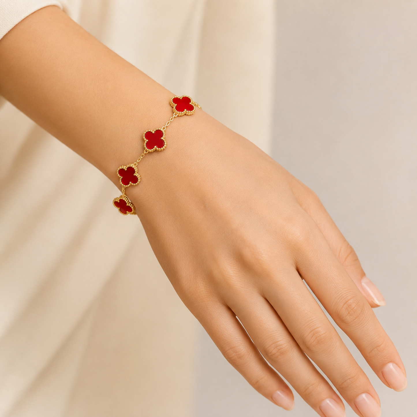 Red Clover Anti Tarnish Bracelet