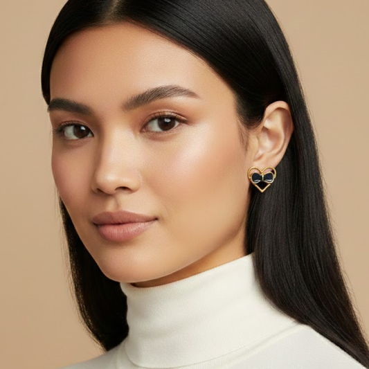 Heartstring Black Earring