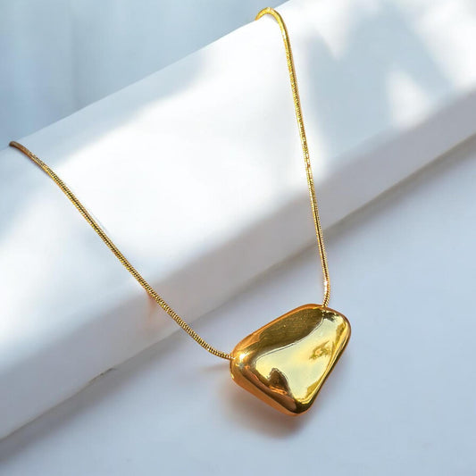 Korean Asymmetrical Golden Heart Pendant Necklace