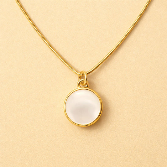 18K Gold Plated Round Pearl Pendant Necklace