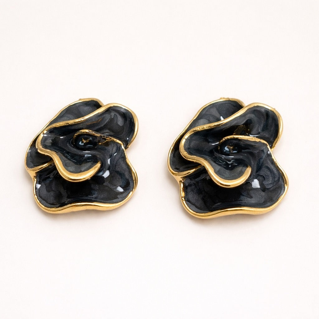 Blush Aura Flower Earrings