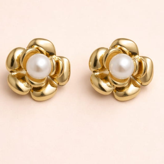 18k Gold Plated Pearl Flower Anti Tarnish Earring