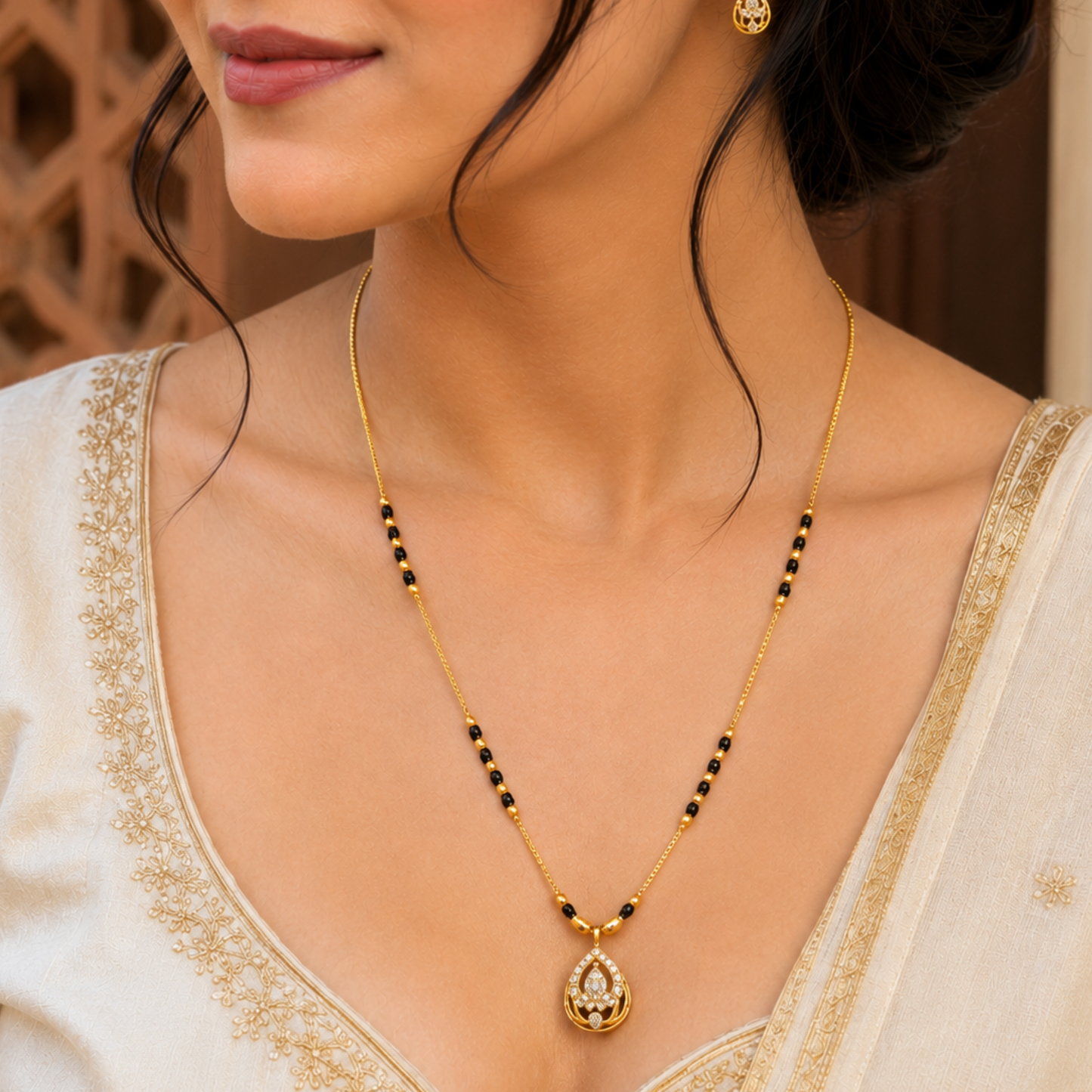 Aadhira Teardrop Grace Mangalsutra
