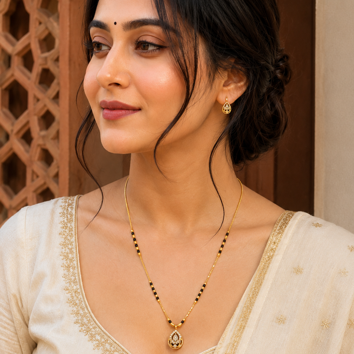 Aadhira Teardrop Grace Mangalsutra