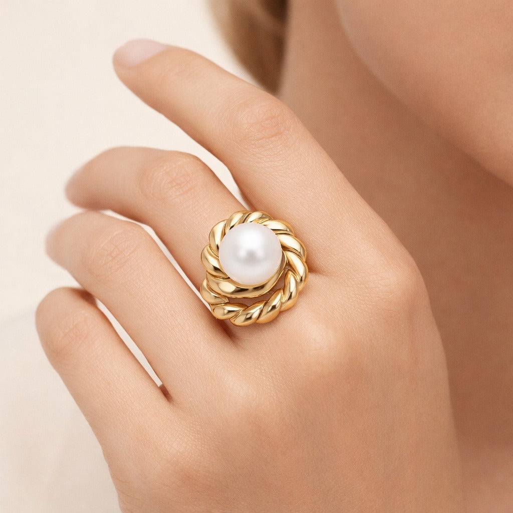 18K Gold Plated Pearl Majesty Gold Ring