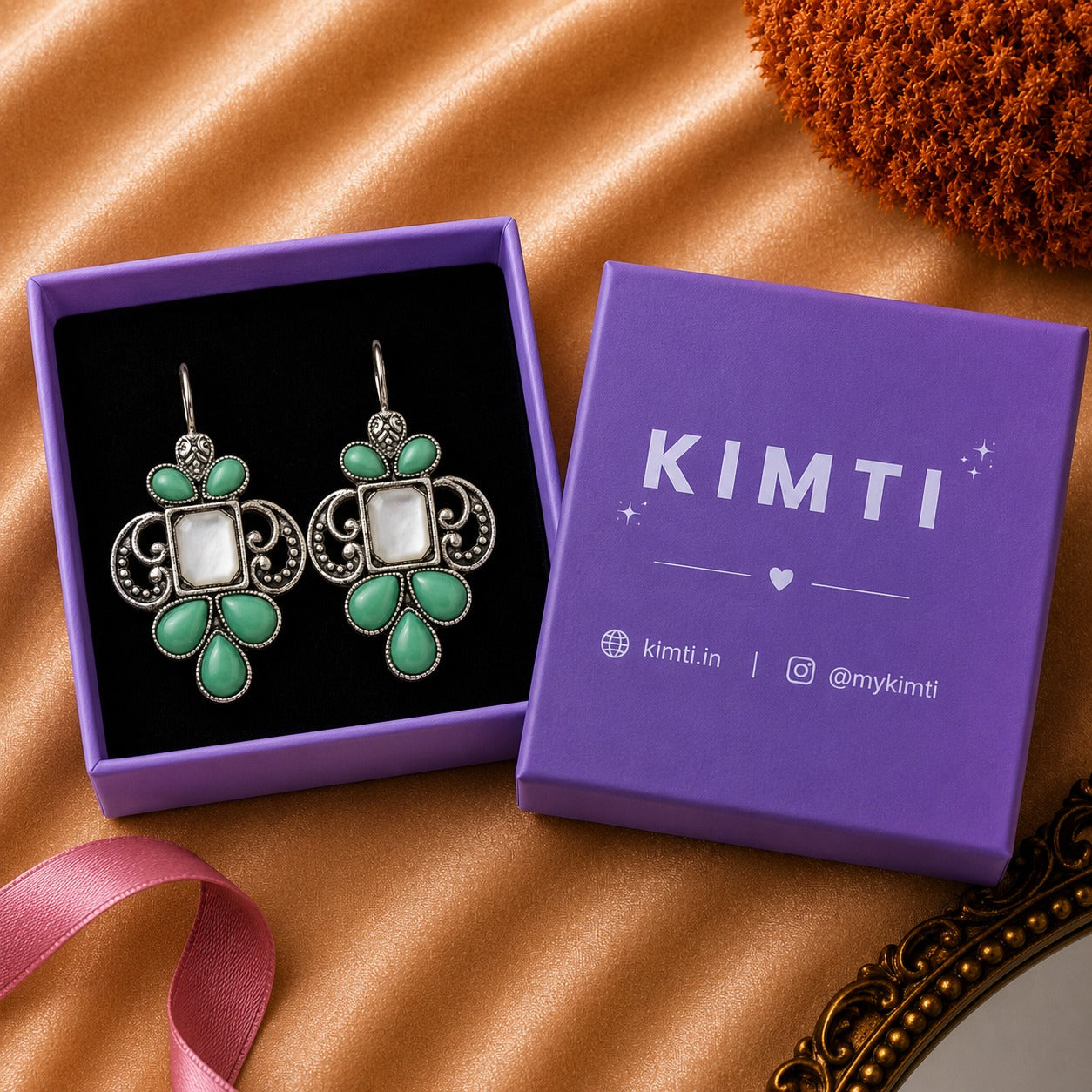 Royal Mint Pearl Oxidised Earrings