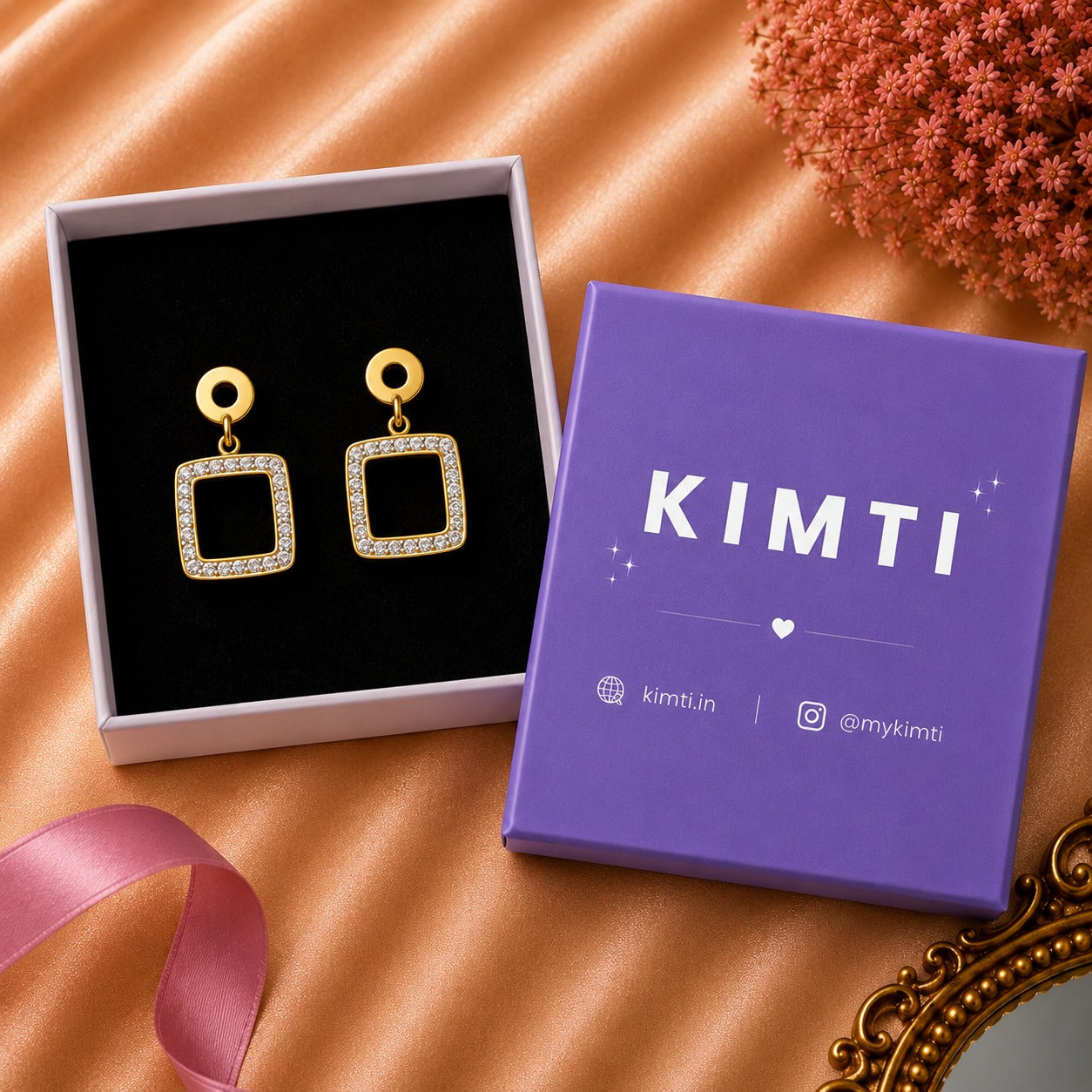 Gleamstone Square Earring
