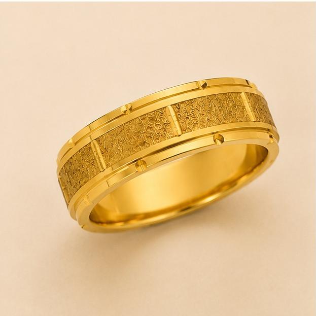 Men - Golden Majesty Textured Band Ring