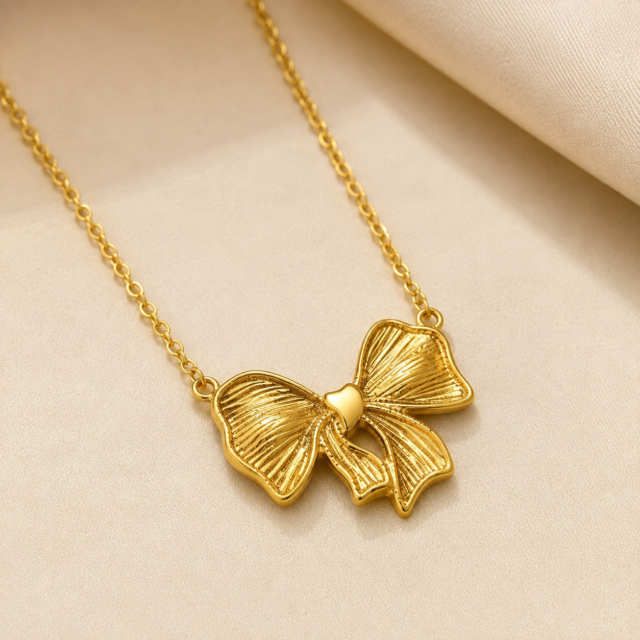 18K Gold Plated Bow  Anti Tarnish Necklace
