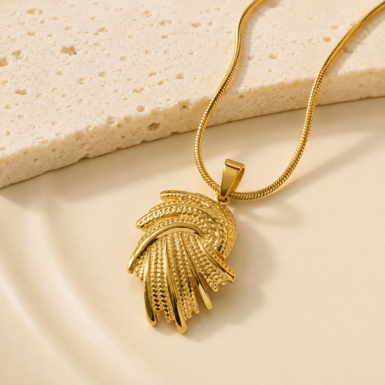 18K Gold Plated Textured Leaf Pendant Necklace