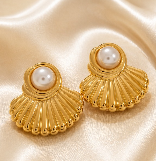 18K Gold Plated Half-sided Pearl Earrings