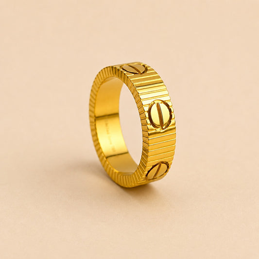 Luxe Ribbed Screw Gold Ring
