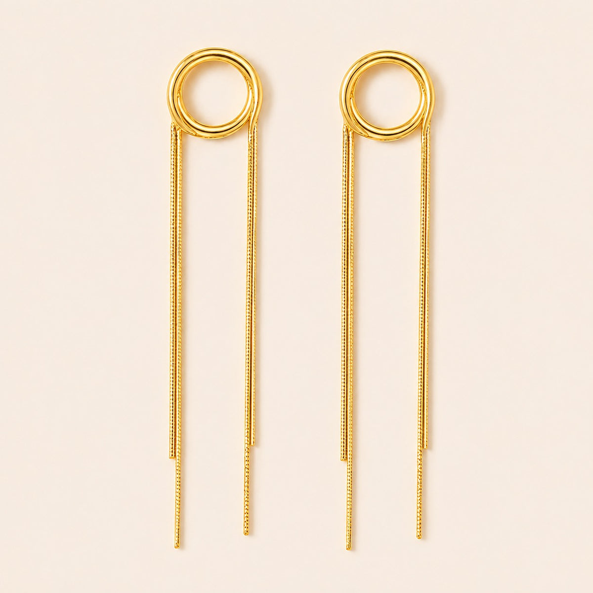 Golden Dainty Daisy Earring