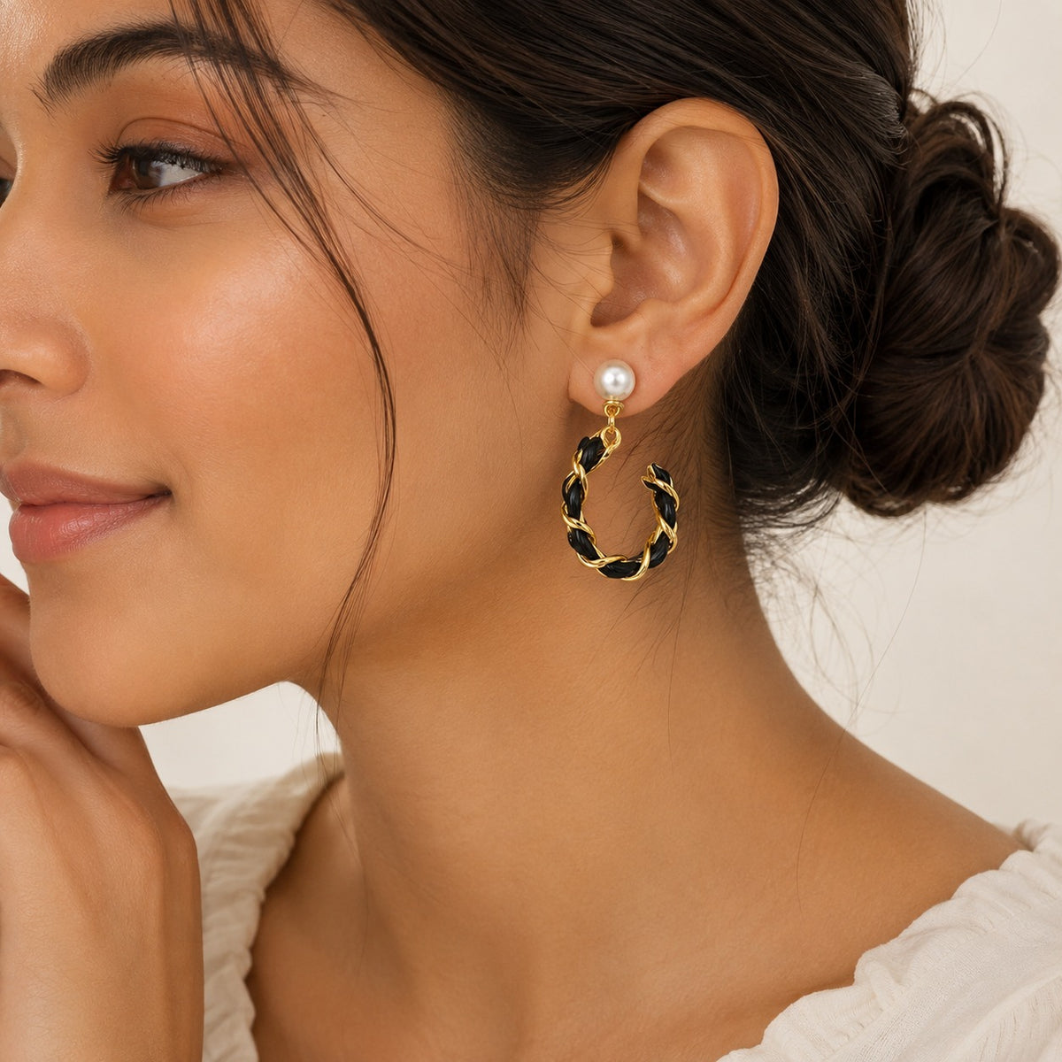 Black & Gold Twist Pearl Earrings