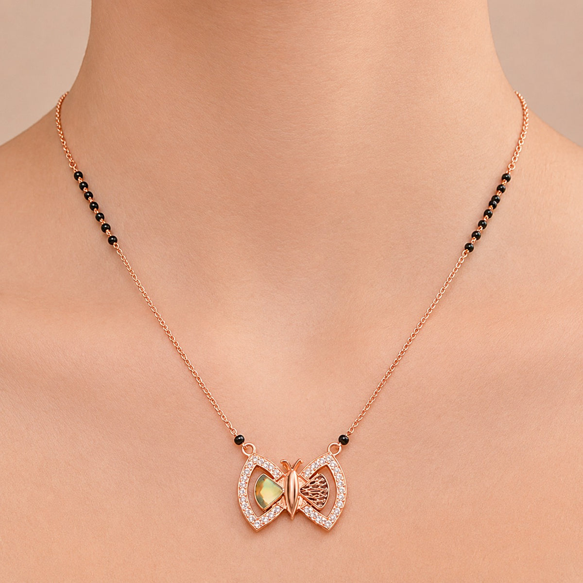 Anika Bow Mangalsutra