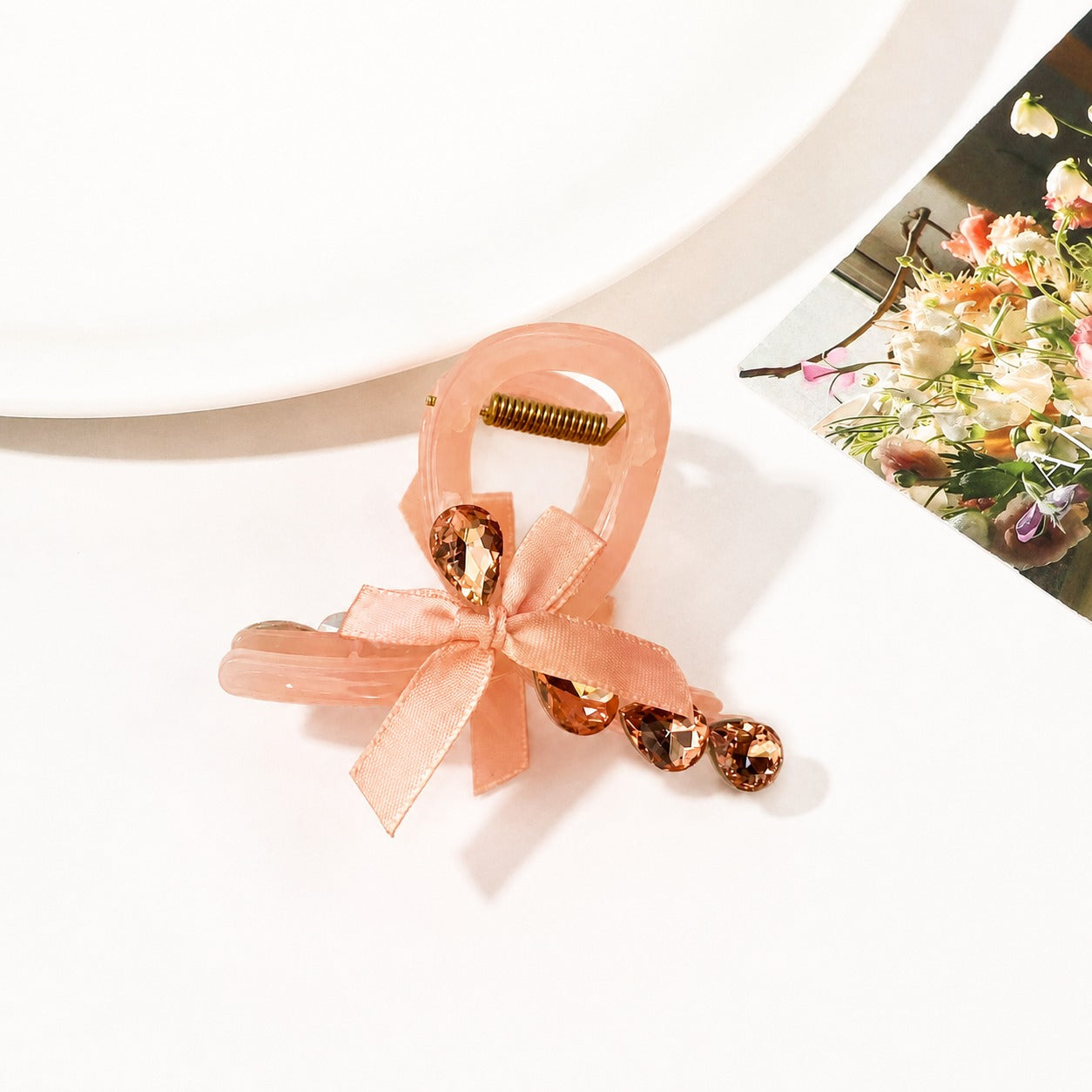 Ribbon Spark Hair Clutcher