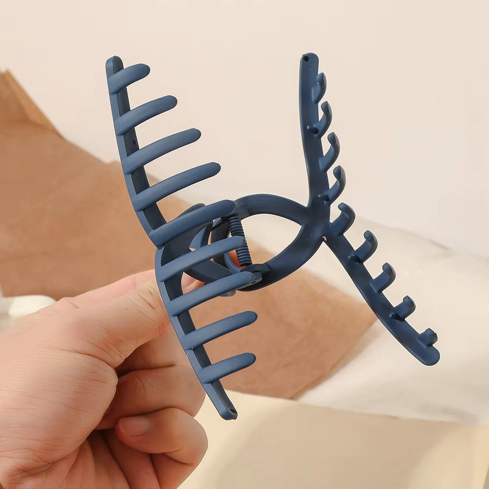 Everyday Luxe Claw Clip