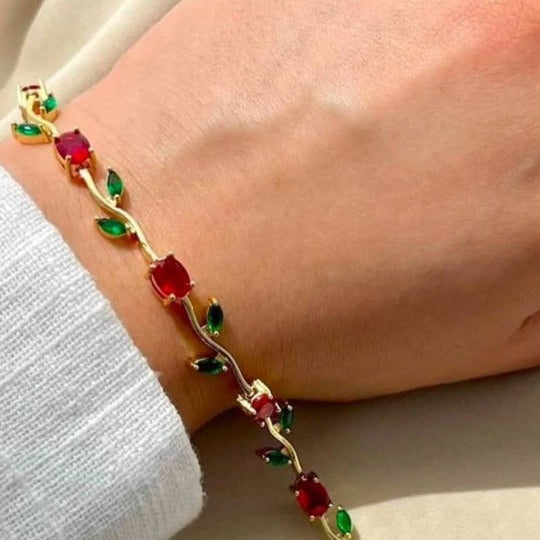 Elegant Red Link Lightweight Adjustable Tulip Bracelet