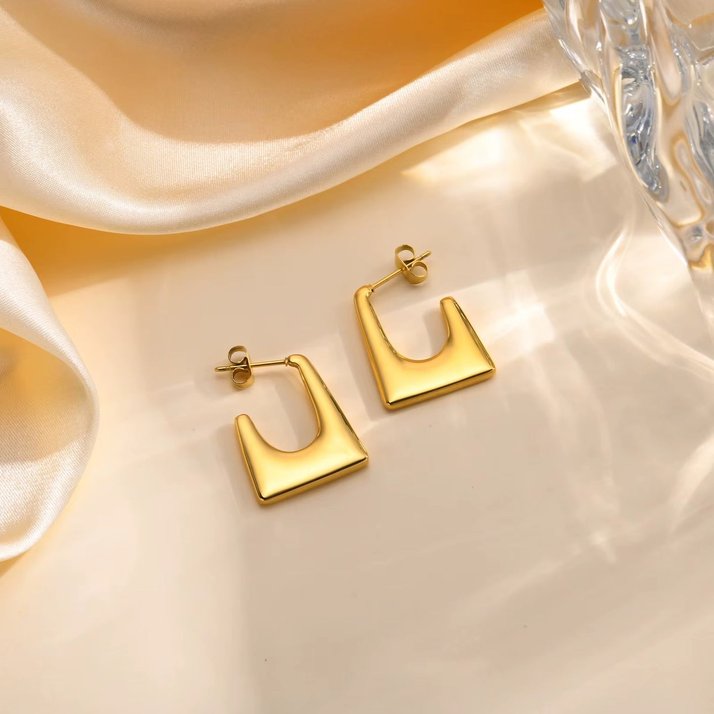 18k Gold-Plated Square Hoop Earrings
