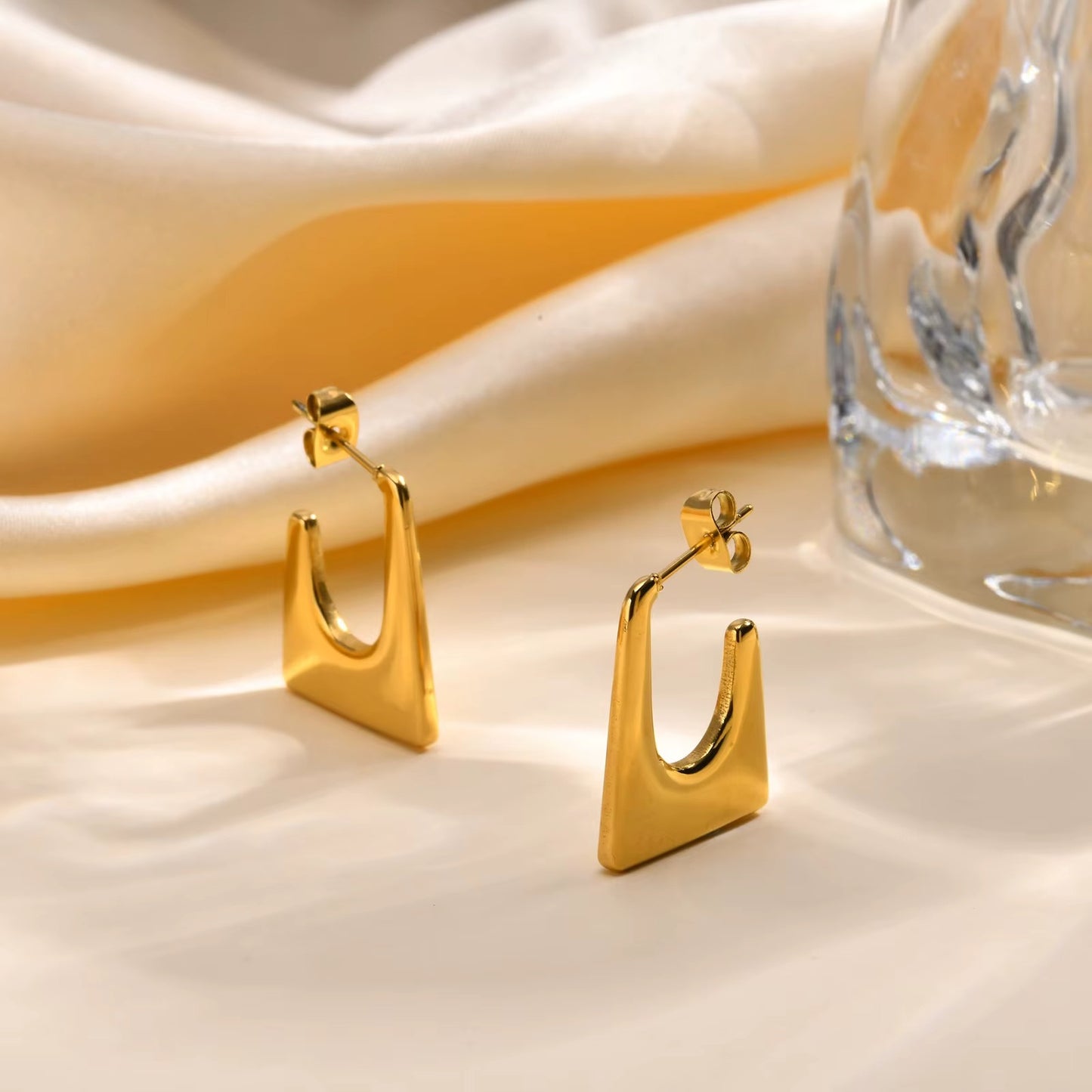 18k Gold-Plated Square Hoop Earrings