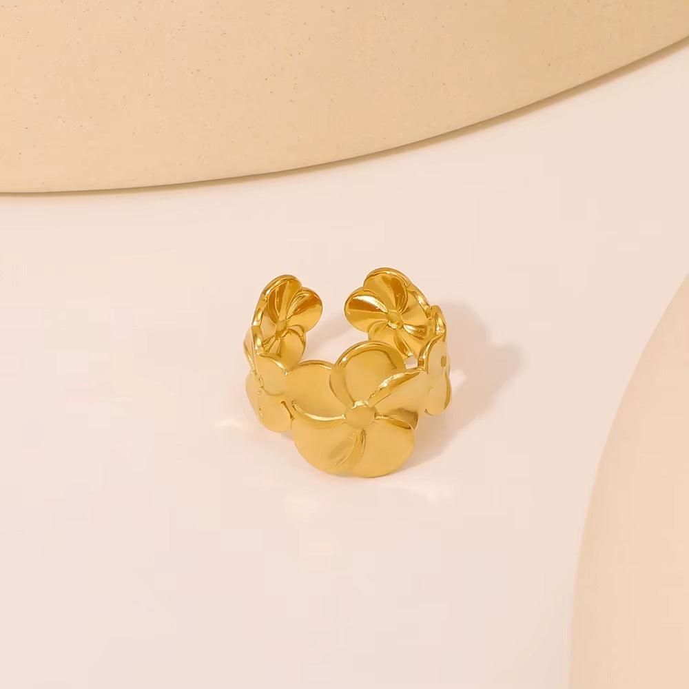 18K Gold Plated Glossy Five Petal Flower Ring
