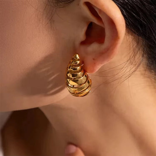 Water Drop Shaped Spiral Horn Stud Earrings
