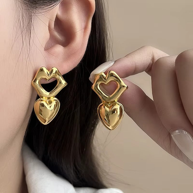 18K Gold Plated Heart Kiss Me Earring