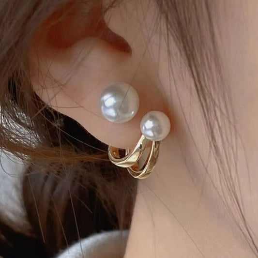 Golden Pearls Contemporary Studs Earring