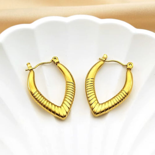 18K Gold Plated Elora Sculpted V-Shape Gold Hoops Earring