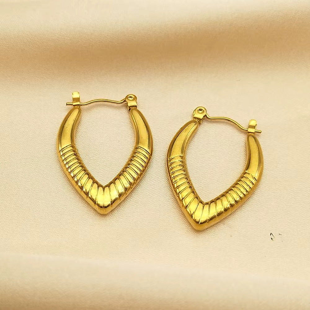 18K Gold Plated Elora Sculpted V-Shape Gold Hoops Earring