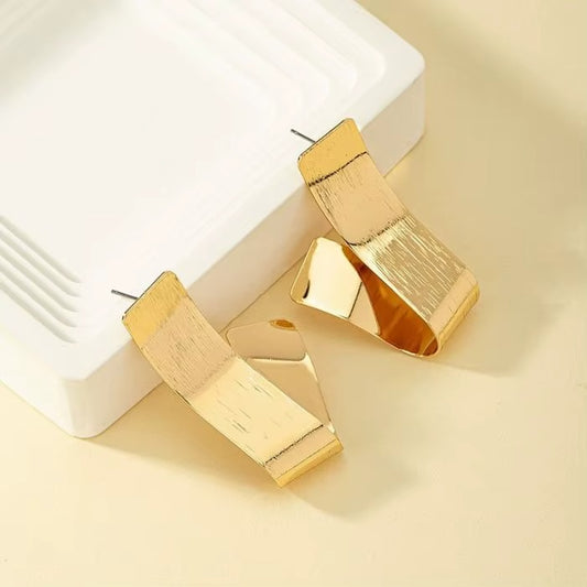 18k Gold Plated Exaggerated Metal Knot Stud Earrings