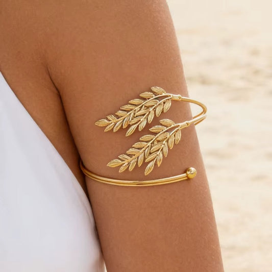 Golden Laurel Leaf Arm Cuff