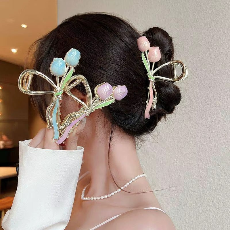 Tulip Bouquet Hair Claw Clip