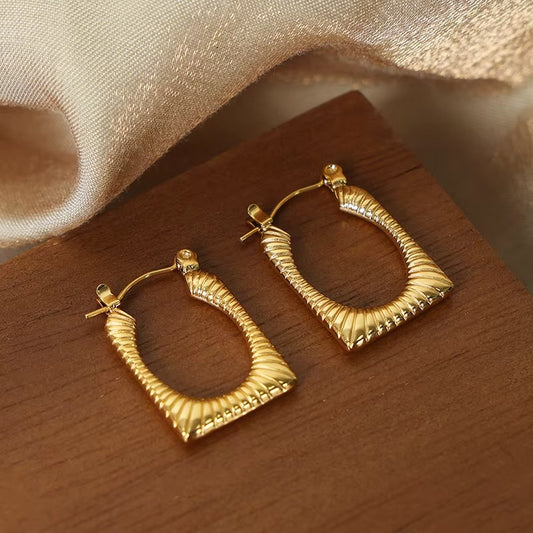 18K Gold Plated Aurelia Ribbed Frame Gold Hoops Earring