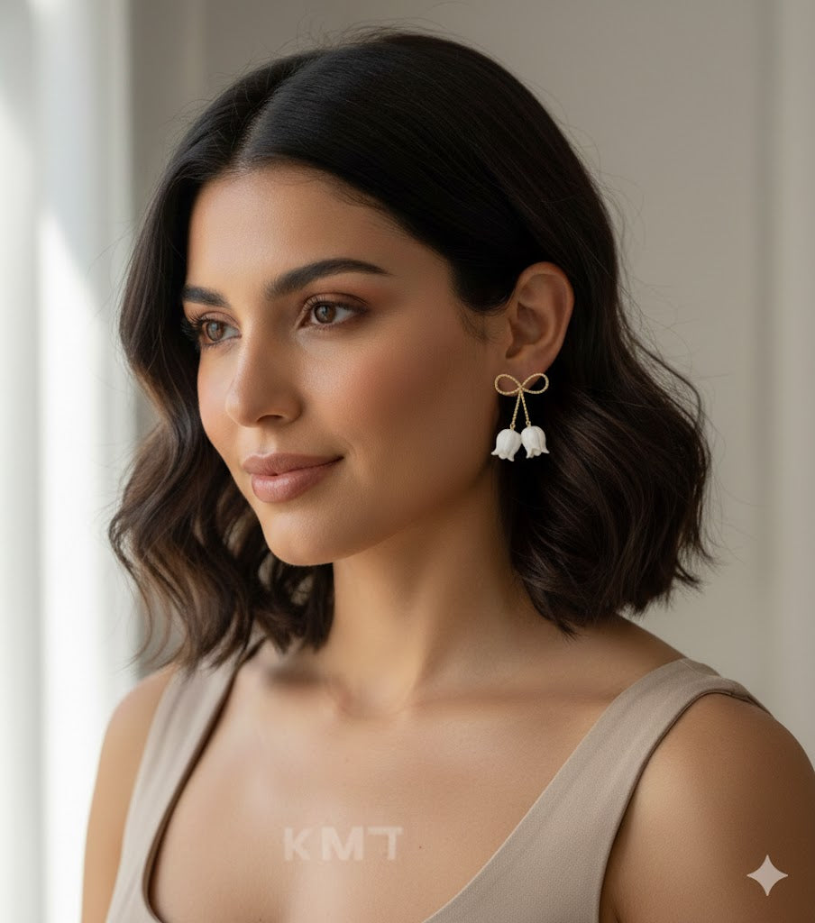 Rose Kiss Stud Earring