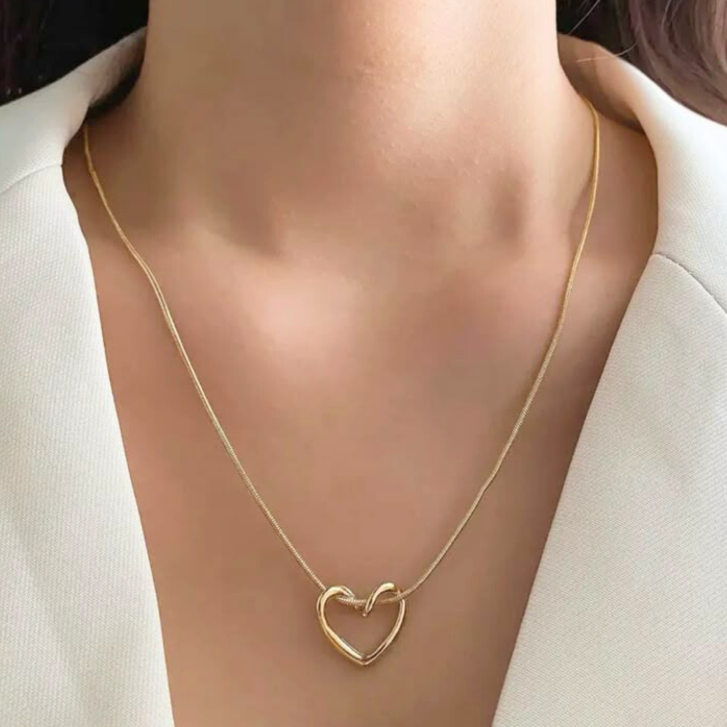 18k Gold Plated Infinity Heart Pendant Necklace